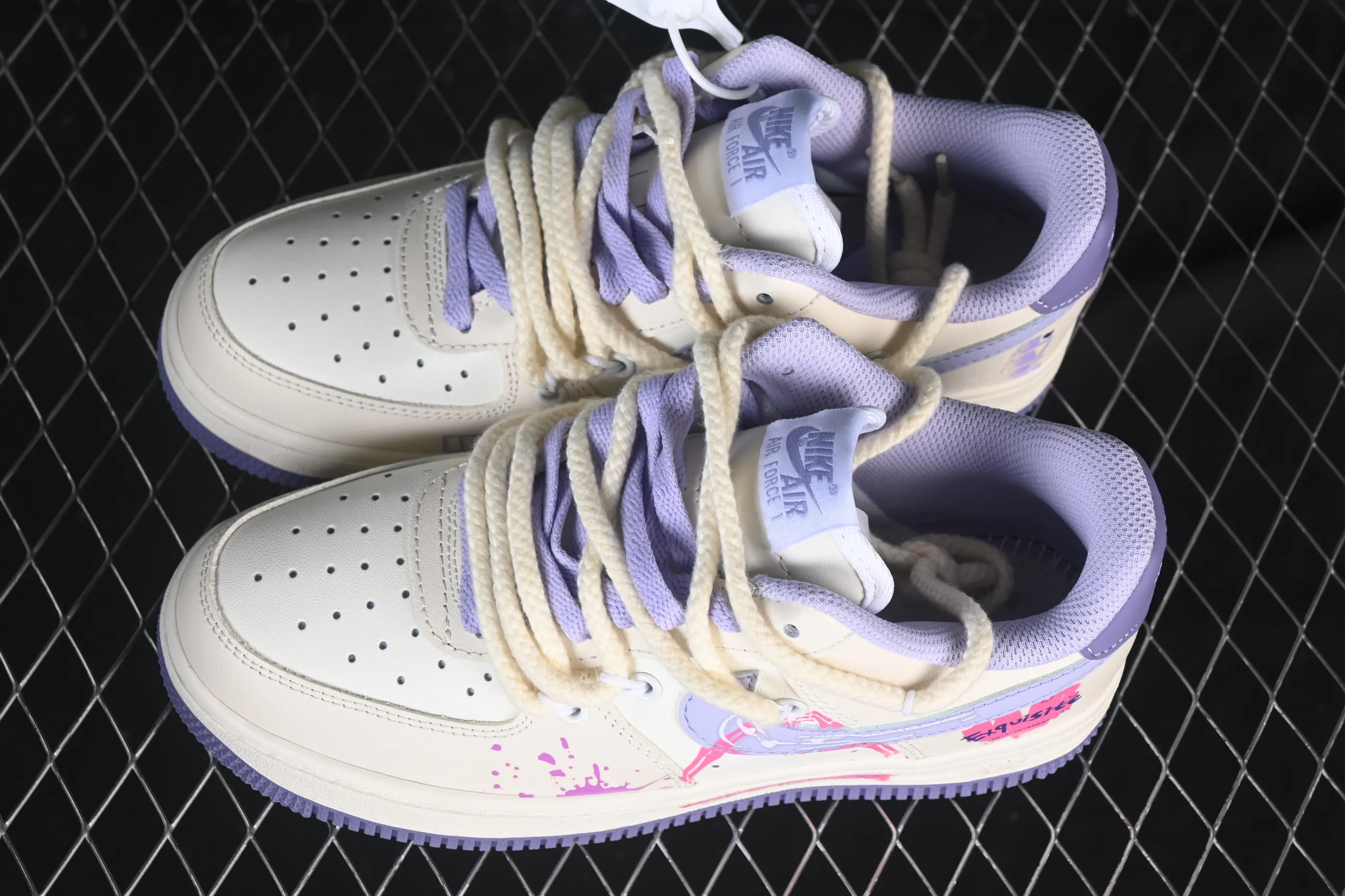 All categories Nk Air Force 1 Air Force series Nk Air Force 1 Low Air Force low-top Nike Air Force 1'07 Low "Confession" Hand-painted graffiti Purple pink confession Air Force 1 low-top casual sneakers BD7701-220